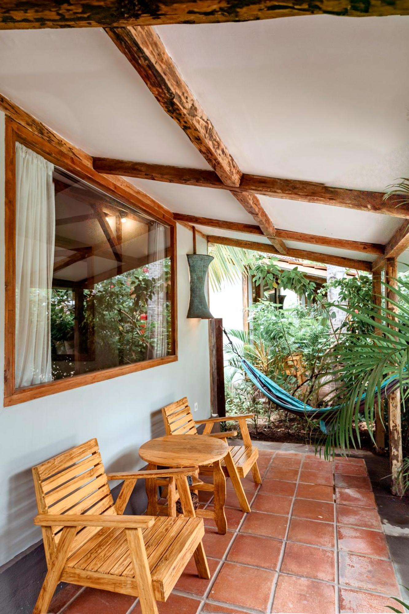 Coconut Garden Resort Гілі-Траванган Екстер'єр фото