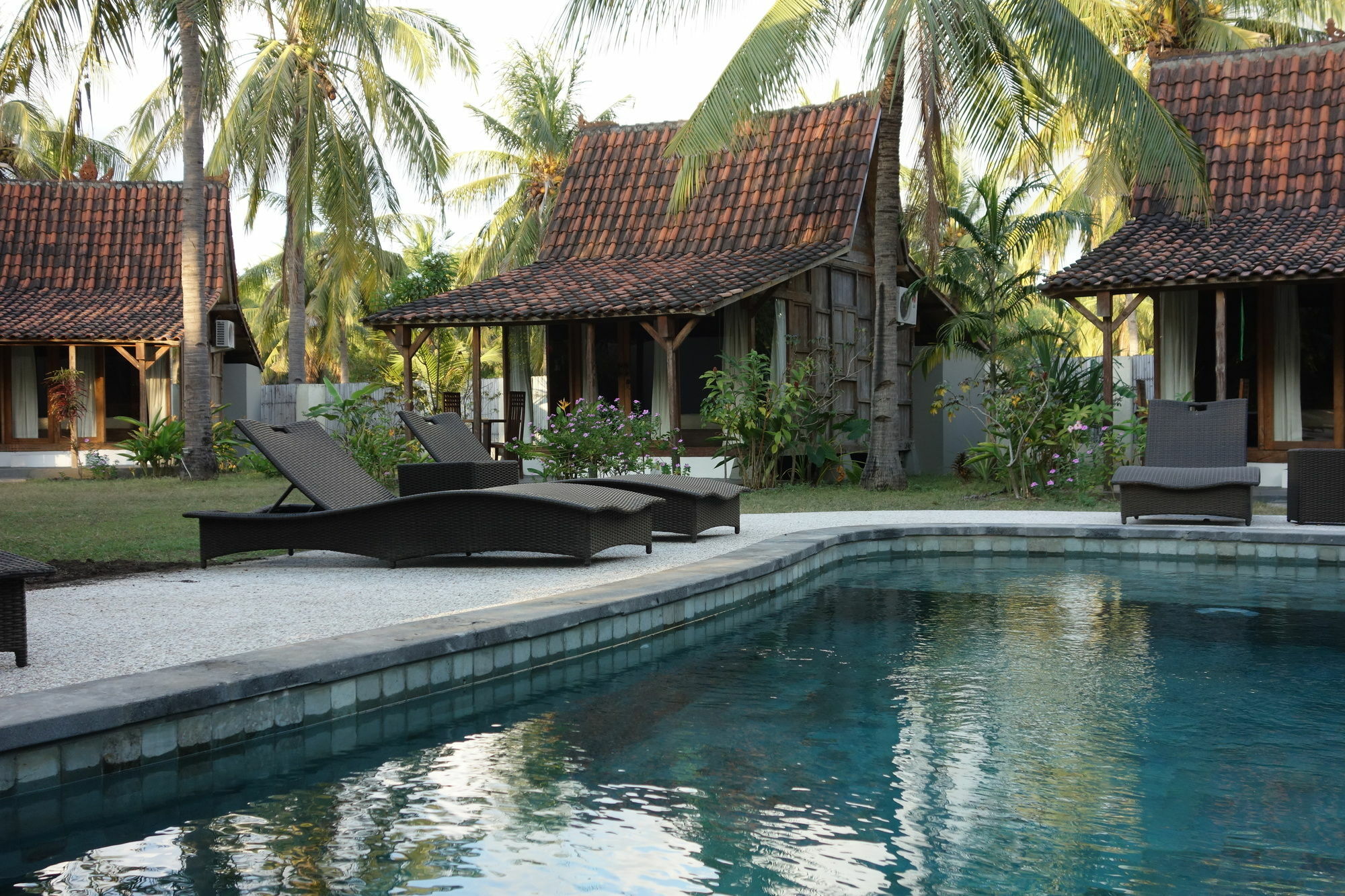 Coconut Garden Resort Гілі-Траванган Екстер'єр фото